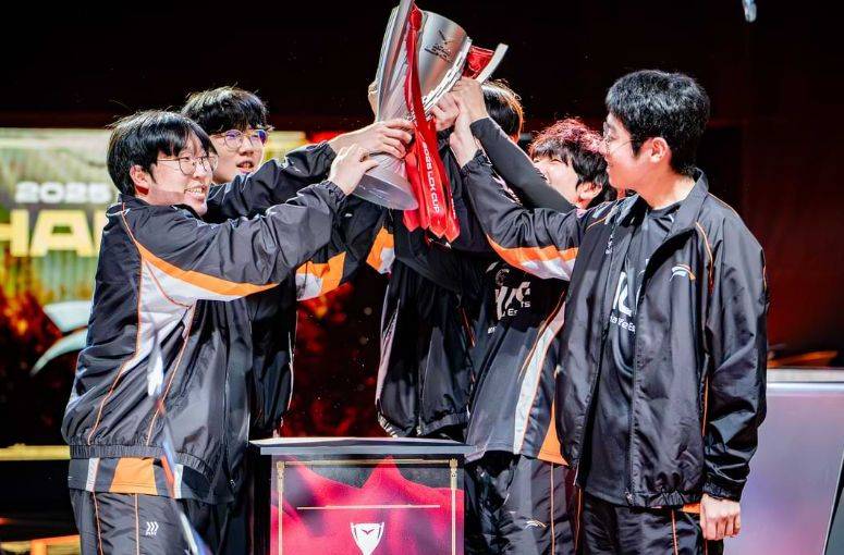 NS绝杀V5,Peanut单局斩获MVP鏖战多局小组赛,留下经典瞬间 NS绝杀V5,Peanut单局斩获MVP鏖战多局小组赛,留下经典瞬间