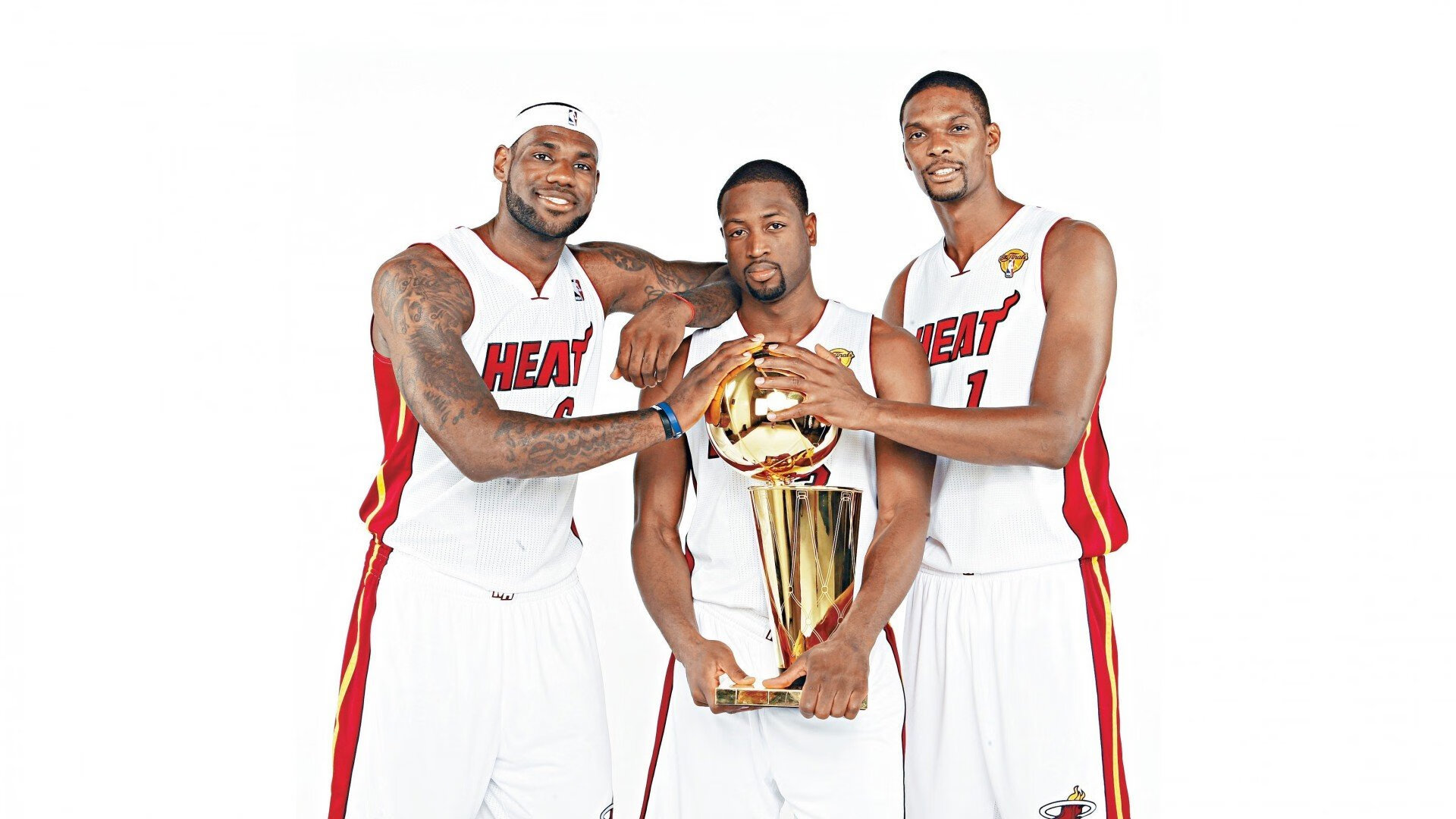 米切尔57分打脸乔丹！掘金神逆转夜究竟发生了什么？