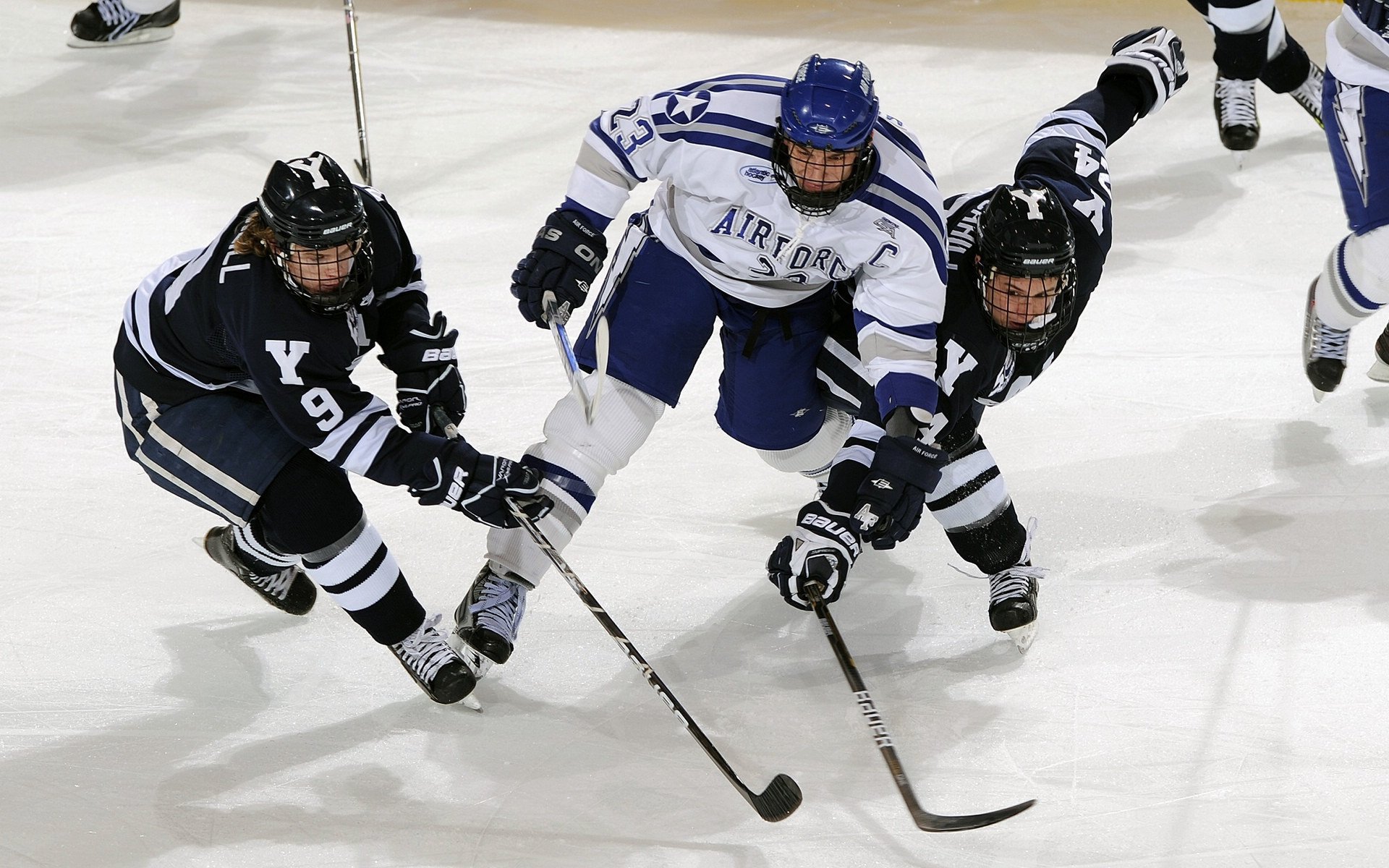 萨拉赫独揽30分！希腊力克委内瑞拉晋级在望，关键先生诠释何为大心脏